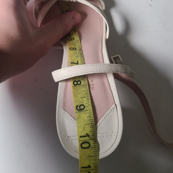 Kate Spade New York Happy Hour Sandals Womens Size 10 B Ankle Strap White $298. - Picture 9 of 9